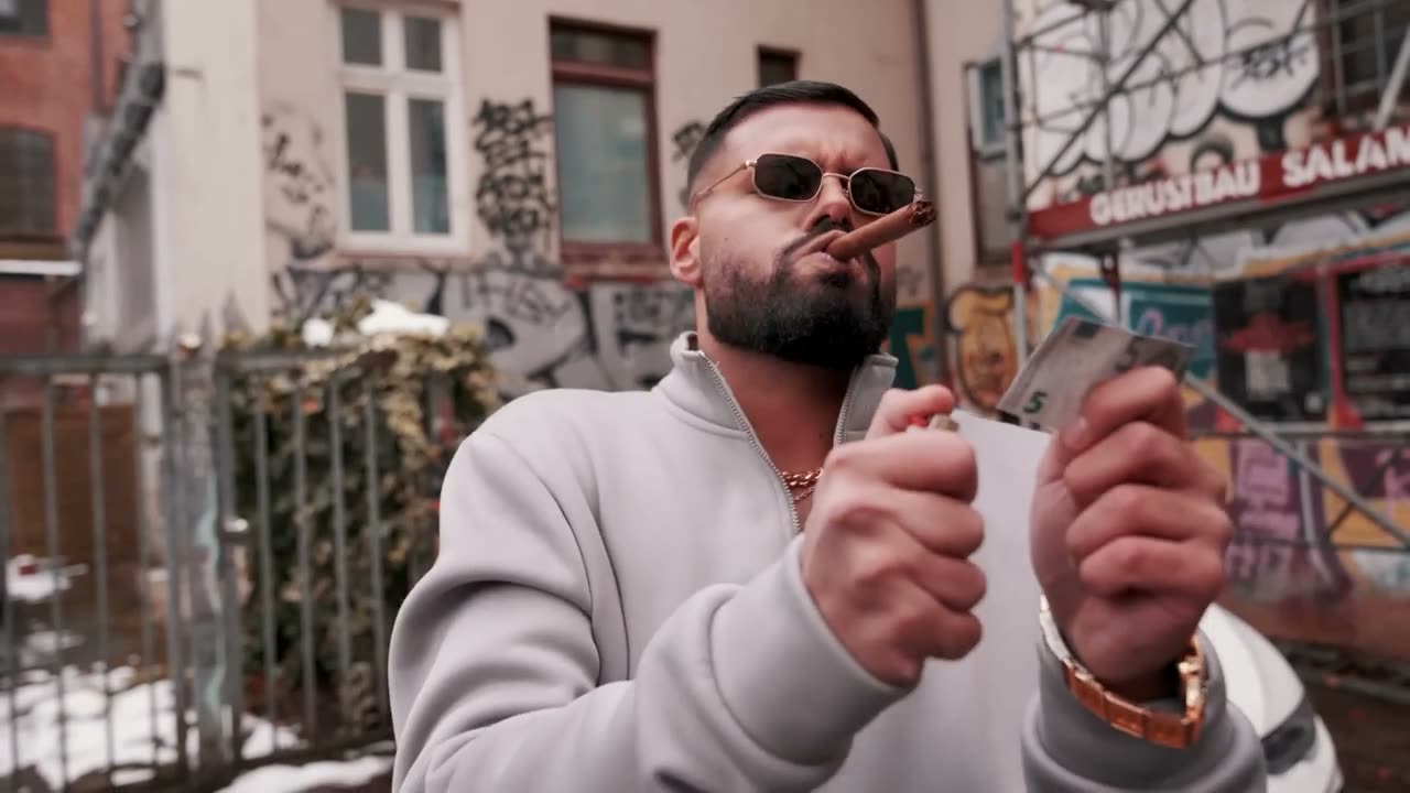 EY JAMAL — Die Abrissfahrt